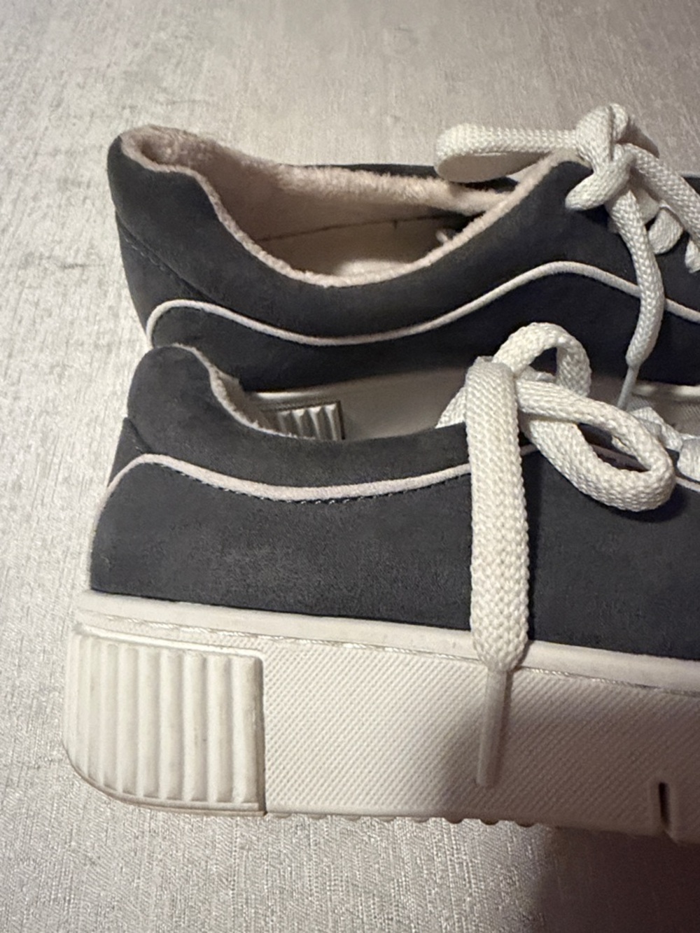 Soul by Naturalizer Platform Tia-Laces Sneakers in Graphite Gray & White Size 7 - Picture 2 of 11